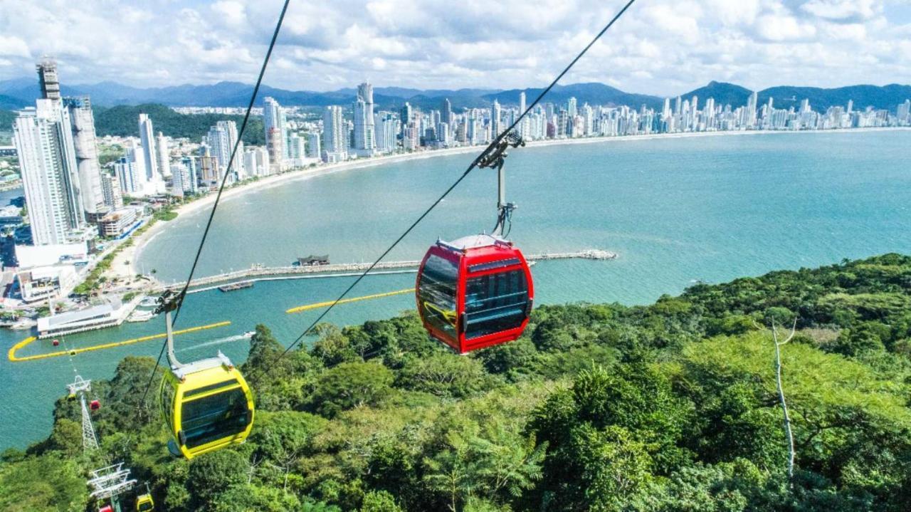 Ótimo Apto 2 quartos, Av. Brasil, de frente, quadra mar. Balneário Camboriú Exterior foto