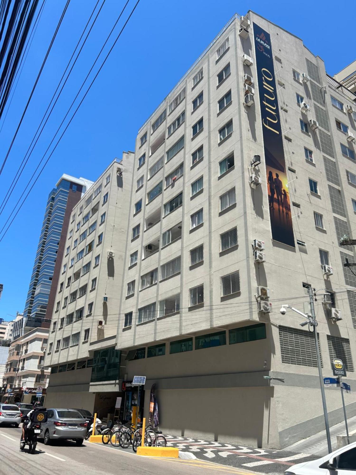 Ótimo Apto 2 quartos, Av. Brasil, de frente, quadra mar. Balneário Camboriú Exterior foto